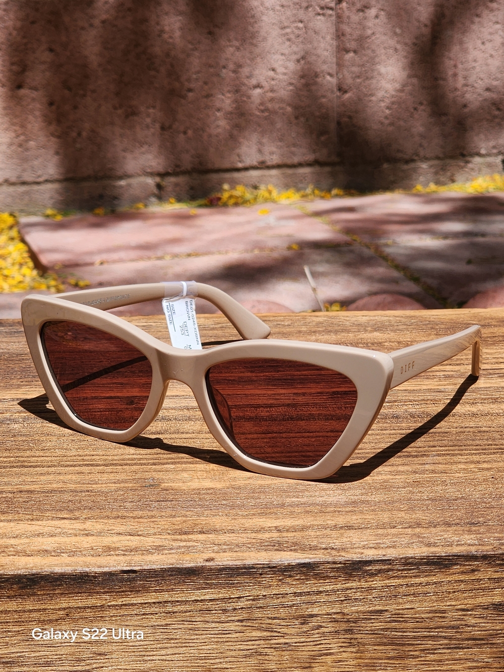DIFF Eyewear Women's Camila 55mm Cat Eye Almond Sunglasses - Picture 6 of 10
